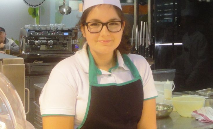 Annemarie Kranzl fand einen Schnupperplatz in der Küche eines Restaurants.