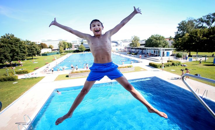 Fotoverbot im Freibad- sinnvoll oder übertrieben? Foto: Vowe