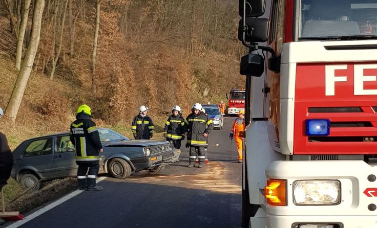 Innerhalb kürzester Zeit hatten die Silberhelme die Lage im Griff. Foto: FF Eggenburg