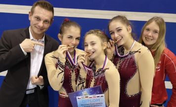 Erster internationaler Spitzenplatz für die Sportakrobatik Horn