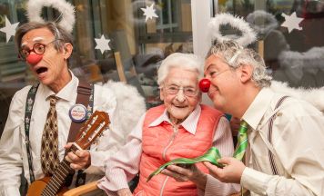 Alle Jahre wieder: Rote Nasen verbreiten Weihnachtsfieber