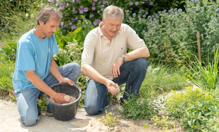 DIE GARTEN TULLN Gartenleiter Paul Weinzerl und Landesrat Martin Eichtinger Foto: Bollwein