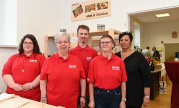 somaSchrems feiert ersten Geburtstag