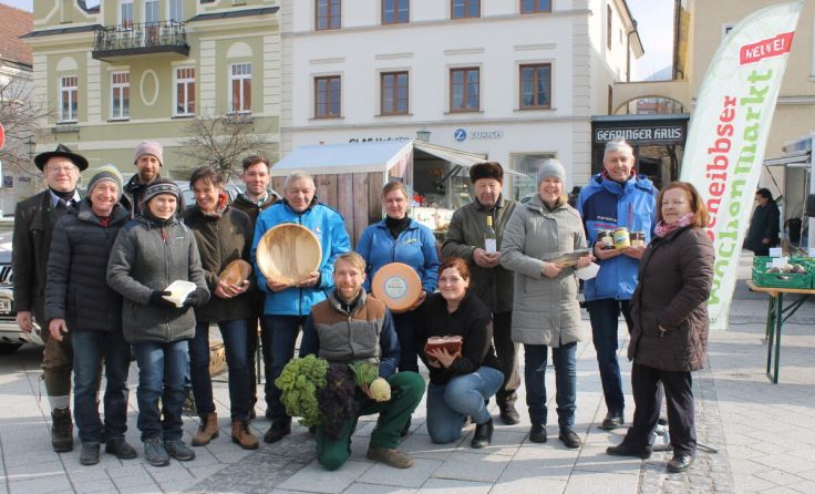Das Team des Scheibbser Wochenmarktes freut sich auf die neue Saison. (Foto: Stadtgemeinde Scheibbs)