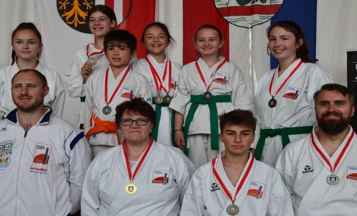Vereinskader der Karate Sportunion Altmünster