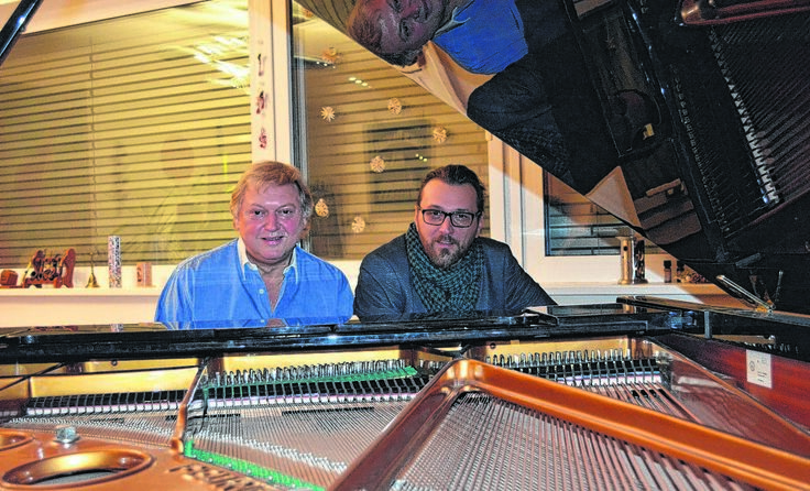 Sie arbeiten zusammen: der Musiker und Komponist Edgar Pelz mit seinem Filmemacher Helmut Stonig