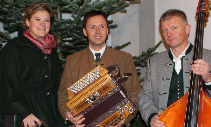 Die Innviertler Maultrommler sind Teil des Adventsingens in Braunau.
