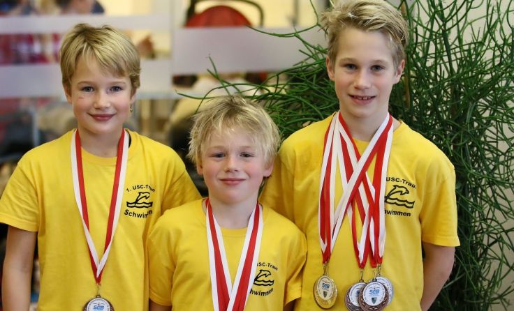 Starke Leistungen zu Jahresende - Zoe, Silas und Samuel Schneider Foto: Martin Hofer