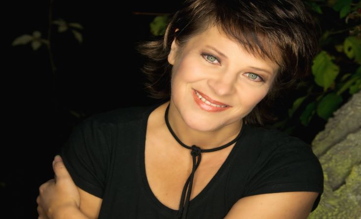 Das „bayrische Cowgirl“ Nicki kommt als Stargast zum Gründungsfest.