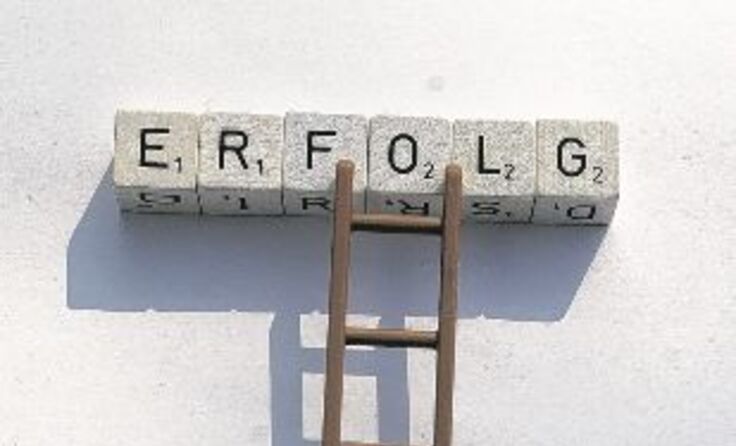 Mit der Berufsreifeprüfung stehen viele Möglichkeiten offen. Foto: S. Hofschlaeger/pixelio