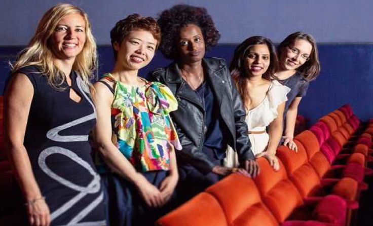 Fünf internationale Frauen brechen ihr Schweigen und setzen sich für Frauen ein. Foto: Filmladen