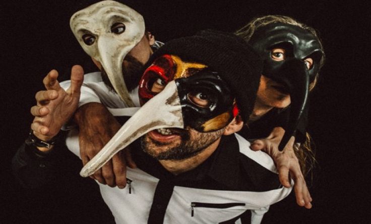 „Dun Field Three“ aus Wien eröffnen den diesjährigen Club 2 mit. Foto: Apollonia T. Bitzan
