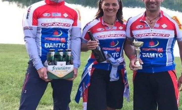 (v. l.): Christoph Lueger, Susi Stütz und Peter Tatzreiter vom Bike Team Ginner