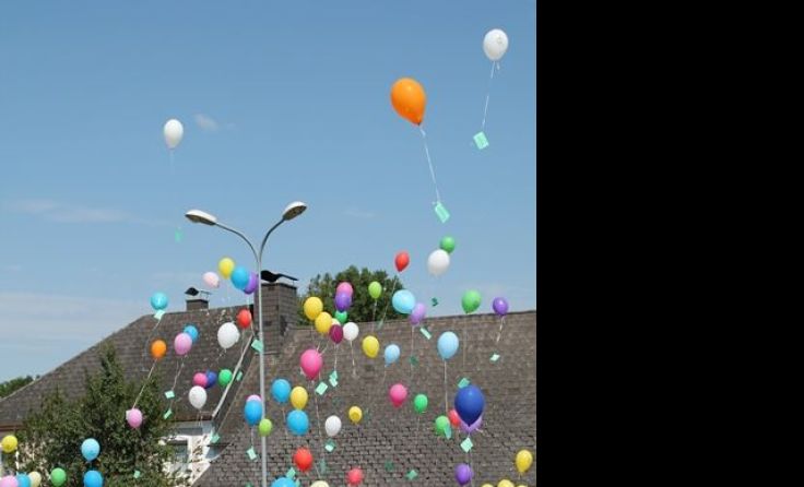 Das Highlight des Familienfestes: der Luftballonstart um 15 Uhr