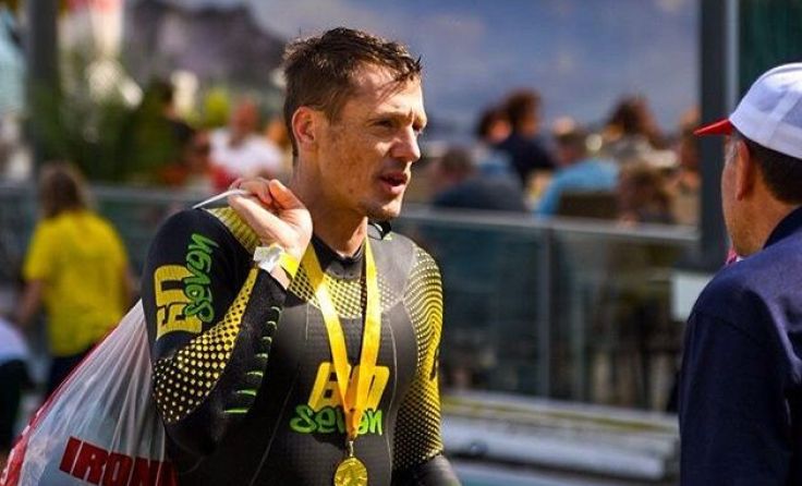 Harald Maderthaner nach der Wörthersee-Längsquerung (Foto: Sportunion Waidhofen)