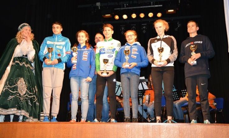 Foto (2. v. l.): Damian Eror (Foto: Sportunion Waidhofen)