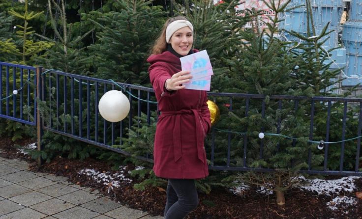 Sophia Weinbrenner will mit ihren Weihnachtskarten zum Nachdenken anregen. (Foto: zVg)