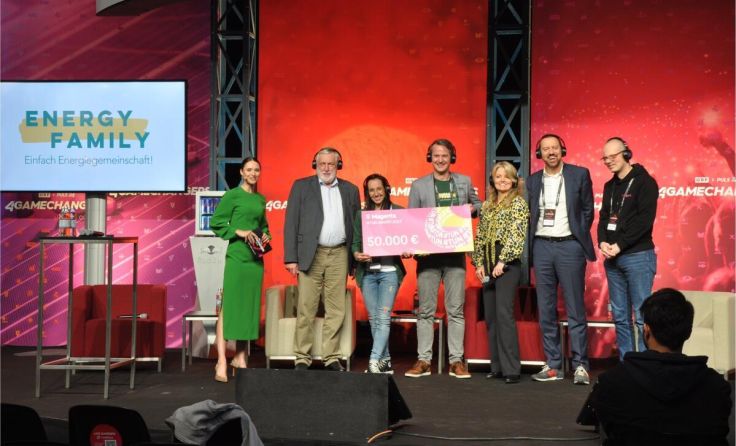 Das Start-up wurde mit dem 50.000-Euro-Award ausgezeichnet. (Foto: EnergyFamily)