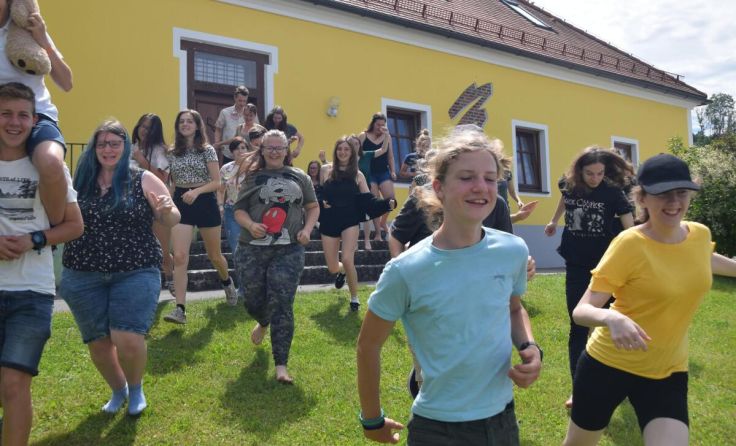 Auf die Jugendlichen wartet Spiel, Spaß und Action. (Foto: Jugendhaus Schacherhof)