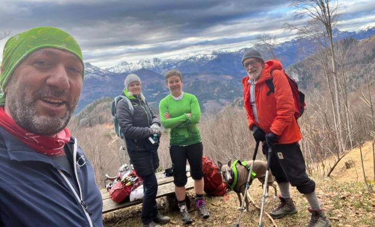 Vier Naturfreunde bei ihrer Wanderung auf den Hochsalm (Foto: Naturfreunde Asten)