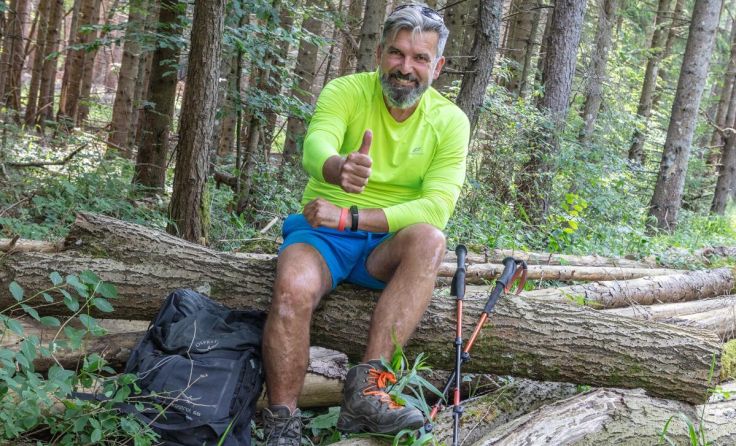 Autor Roland Wiednig bei einer seiner Wanderungen (Foto: zVg)