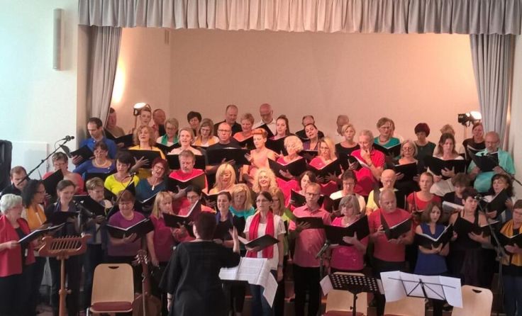 Zahlreiche Musiker und Sänger unterstützen mit dem Benefizkonzert das Projekt. (Foto: zVg)