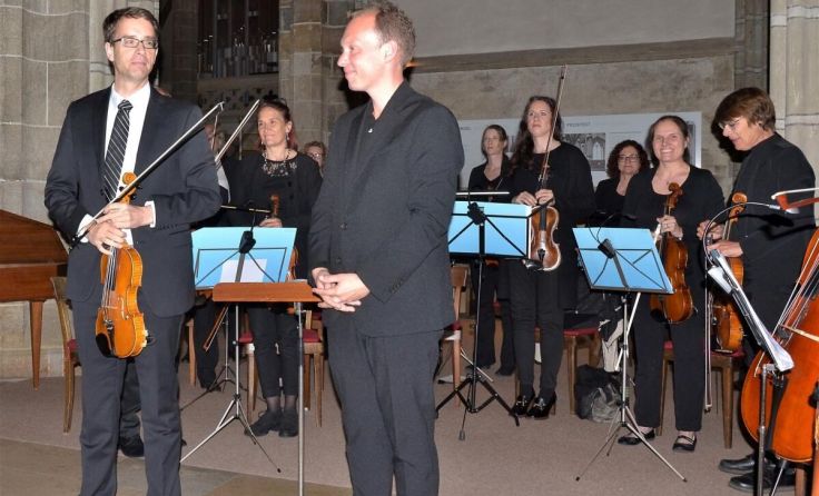 Michael Wahlmüller zeigte als Dirigent viel Gefühl, aber auch Temperament. (Foto: zVg)