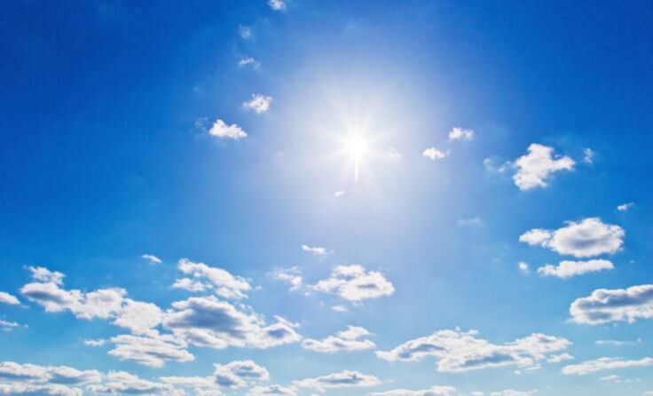 Die UV-Strahlung der Sonne kann die Haut schwer in Mitleidenschaft ziehen. Foto: wodicka