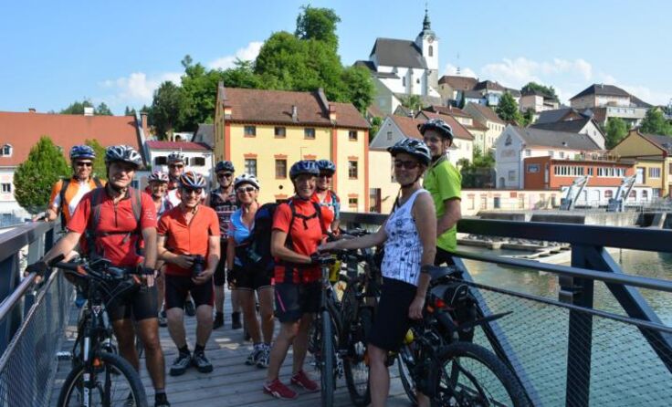 Pfarrmitglieder bei einer Radtour in Steinbach an der Steyr Foto: Johann Zweckmair