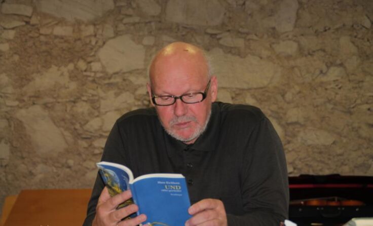 Hans Eichhorn las aus seinen Werken. Foto: LMS Kirchdorf