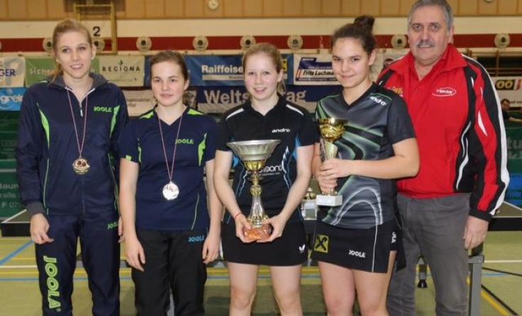 Verena Rösner (r.) wurde im Einzelbewerb der U21 Zweite. 