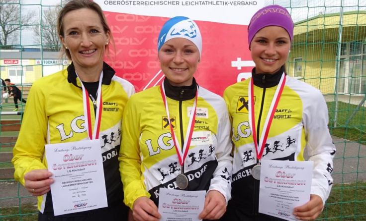 Christine Rosenberger, Barbara und Christina Mandlbauer (l.) Foto: LG Kirchdorf