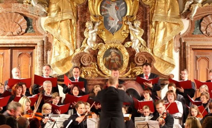 Festliches Weihnachtskonzert im Bernardisaal des Stiftes Schlierbach Foto: Mario Heim