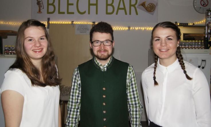 Beliebter Treffpunkt für Ballbesucher und Musiker: die Blechbar Foto: MV Steinbach