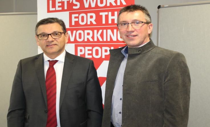 AK-Direktor Franz Molterer (l.) und Bezirksstellenleiter Hannes Stockhammer