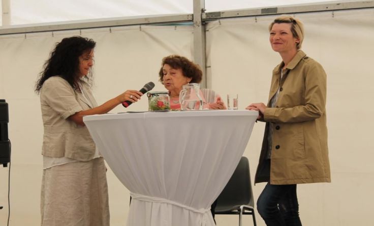 Launige Interviewrunde: Bewohner und Mitarbeiter gaben Auskunft.