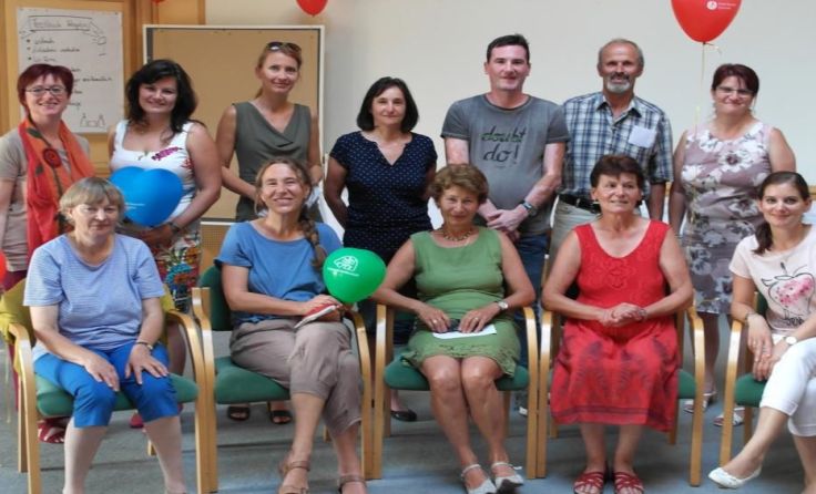 Initiatoren und Familienpaten beim „Danke“-Fest in der SPES Familienakademie
