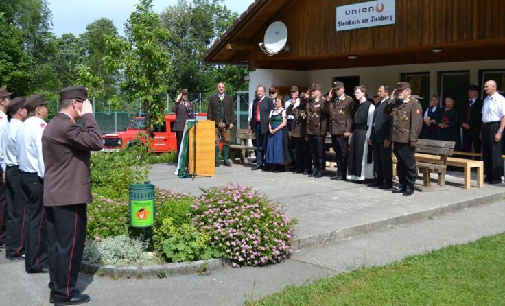 Steinbach am Ziehberg feierte das 100-jährige Bestehen der Feuerwehr im Ort.