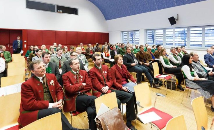 Die Funktionäre der Musikvereine des Bezirkes kamen in Kirchdorf zusammen. Foto: Mario Heim
