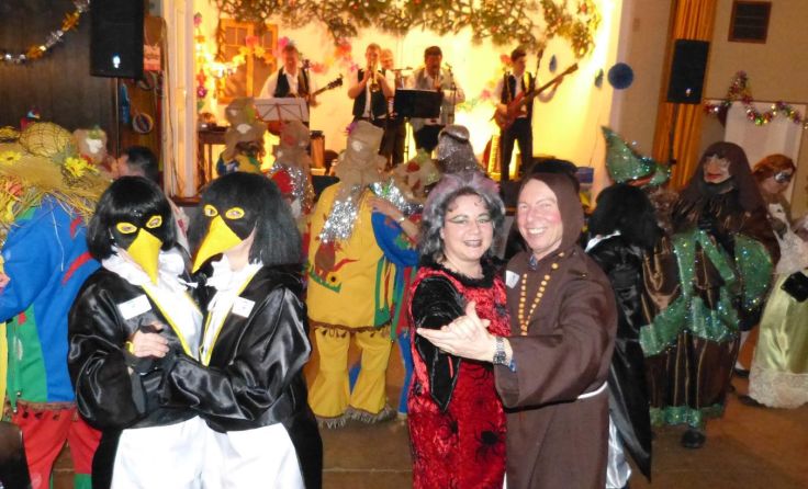 Beim Roßleithner Maskenball wurde viel getanzt und gelacht.