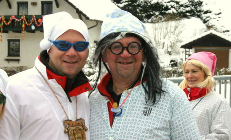 Beim Faschingsumzug in Steyrling sind tolle Kostüme zu sehen. Foto: regionalinfo24.at