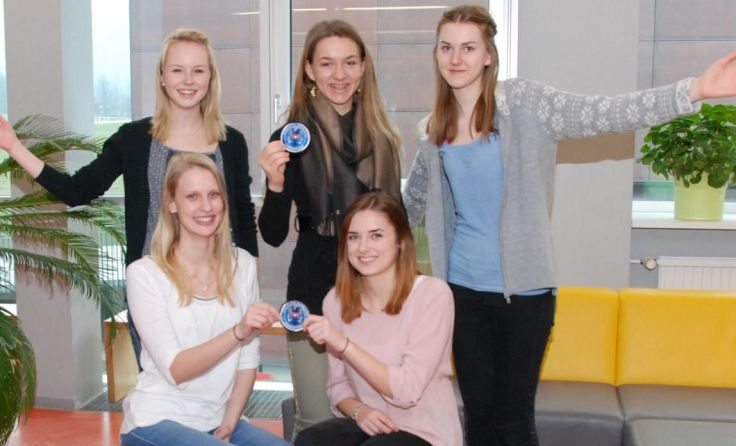Freude über die bestandene Prüfung, Foto: Haijes