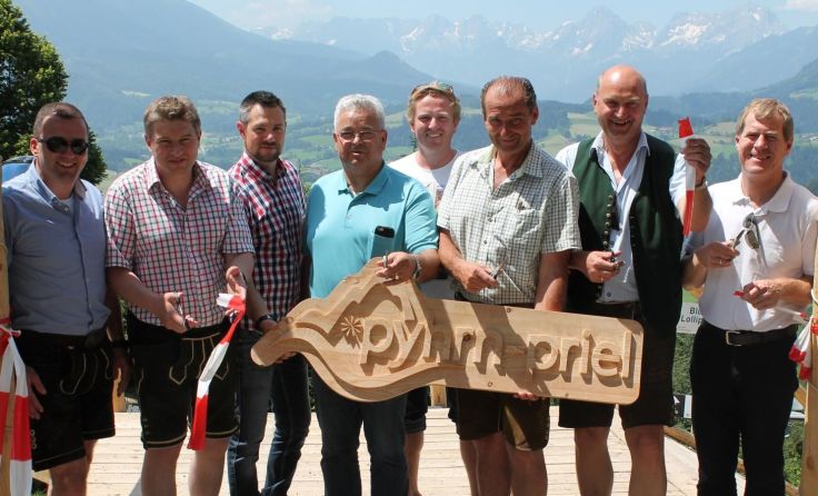 Die Ehrengäste eröffneten den Bikepark am Wurbauerkogel. Foto: Egelseder