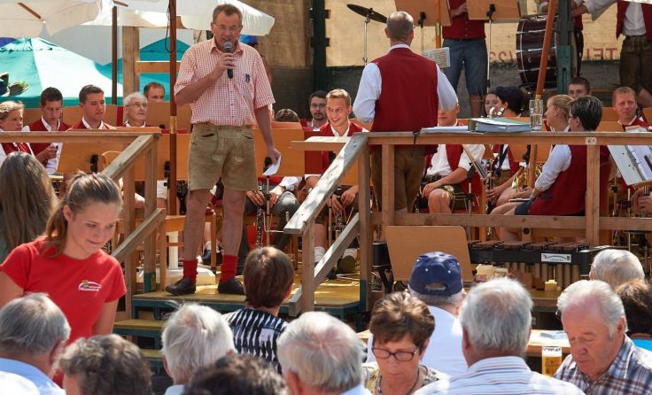 Beim Grünburger Ortsfest ist für eine gute Unterhaltung gesorgt. Foto: T-Man