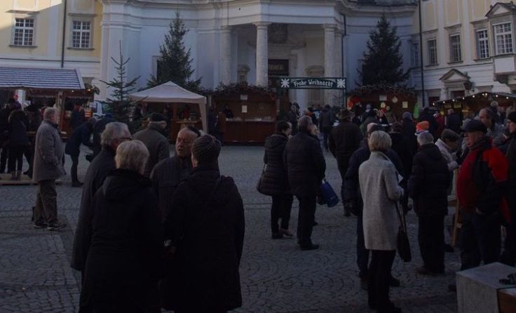 Der Adventmarkt im Stift Kremsmünster begeisterte seine Besucher. Foto: Peter Sommer / Fotopress
