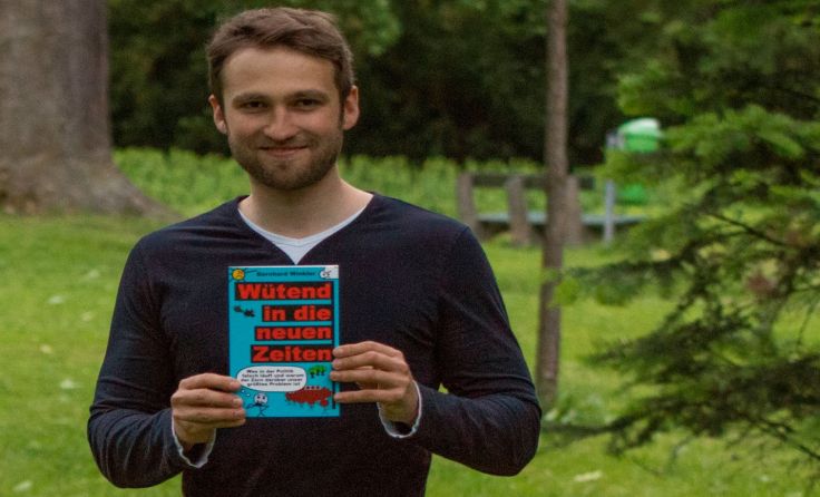 Bernhard Winkler ist in Inzersdorf aufgewachsen und studiert in Linz.