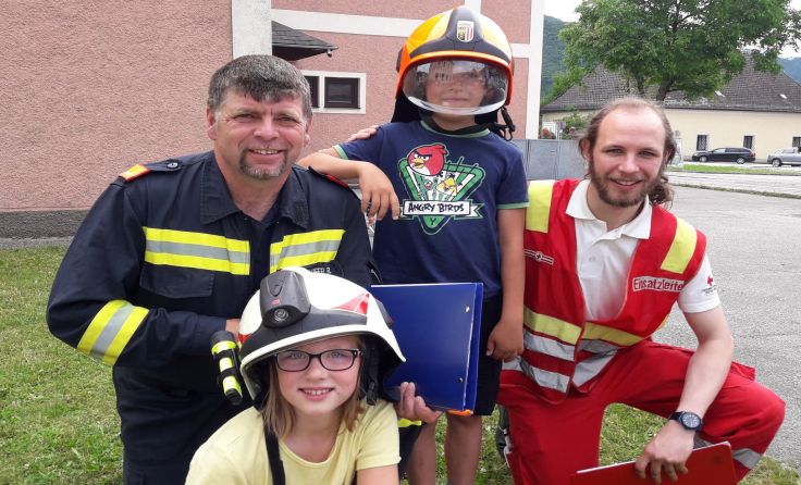 Die Räumung der Schule wurde geübt. Foto: FF Molln