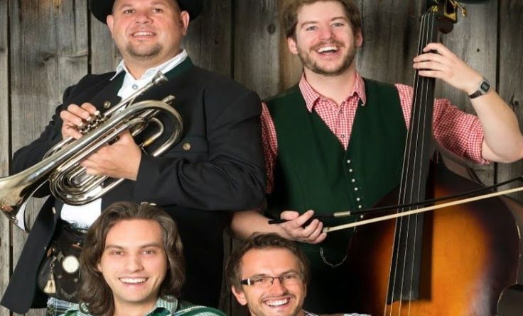 Die Weinstadl Musi aus der Steiermark sorgt für musikalische Unterhaltung.