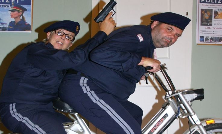 Die Theatergruppe Roßleithen-Windischgarsten freut sich auf viele Besucher.