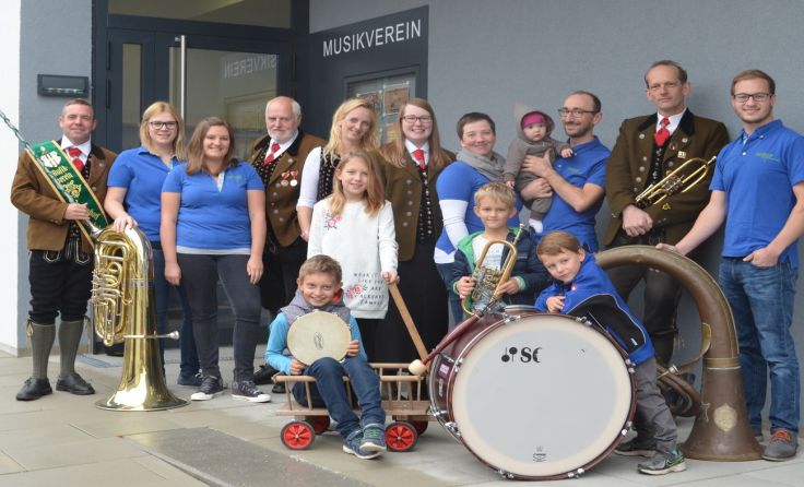 Die Musiker laden herzlich zum diesjährigen Herbstkonzert in Inzersdorf ein.